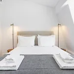 Les Deux Mariettes Hotel & Suites