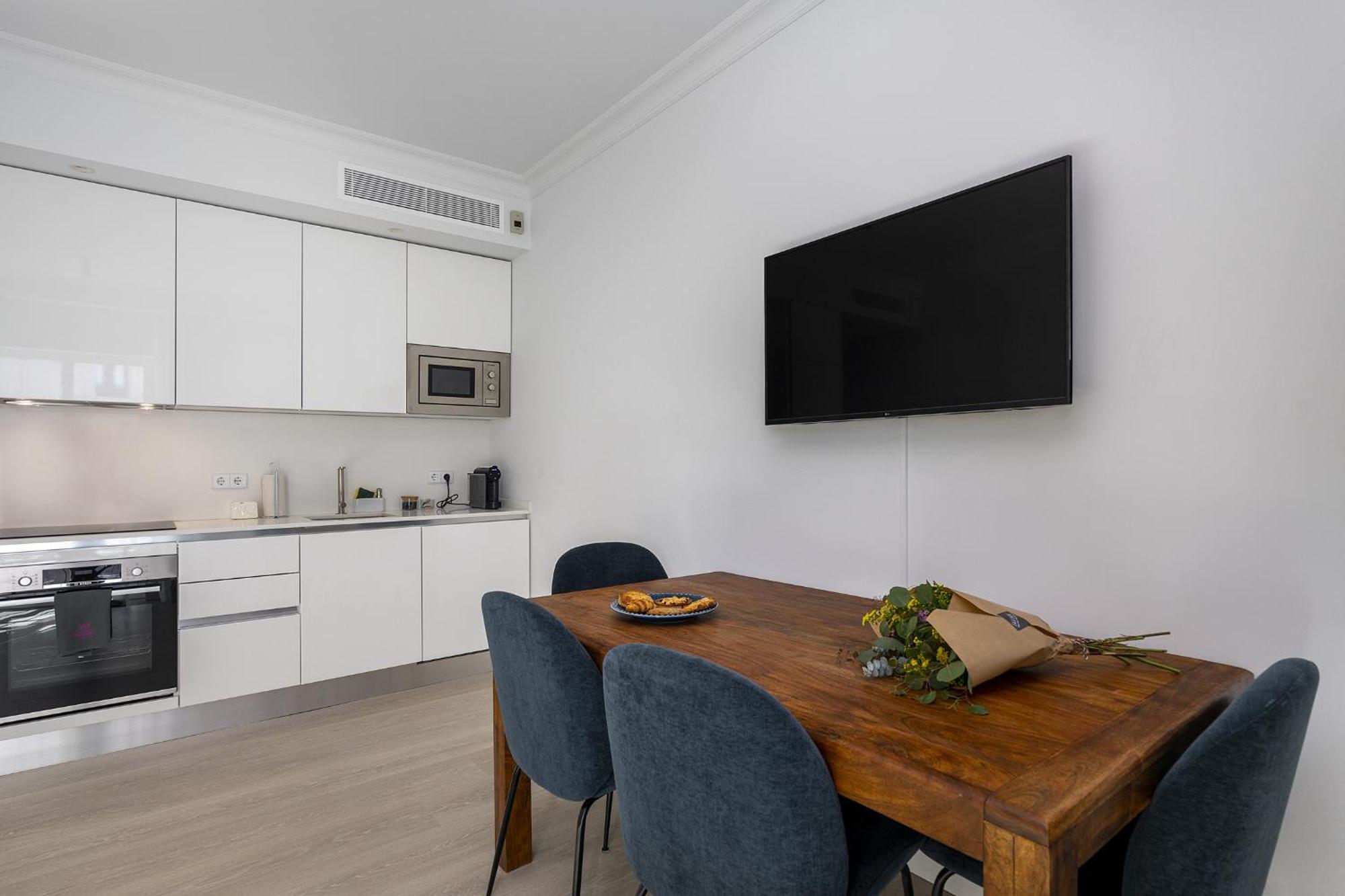 Les Deux Mariettes & Apartment Lisbon